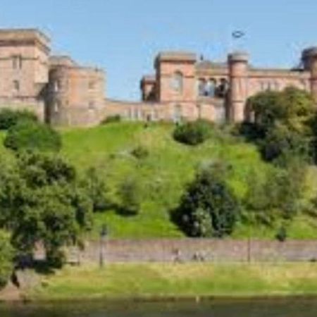 Inverness City Apartments - Modern & Bright Apartment Close To Raigmore Hospital & Shops Inshes Esterno foto