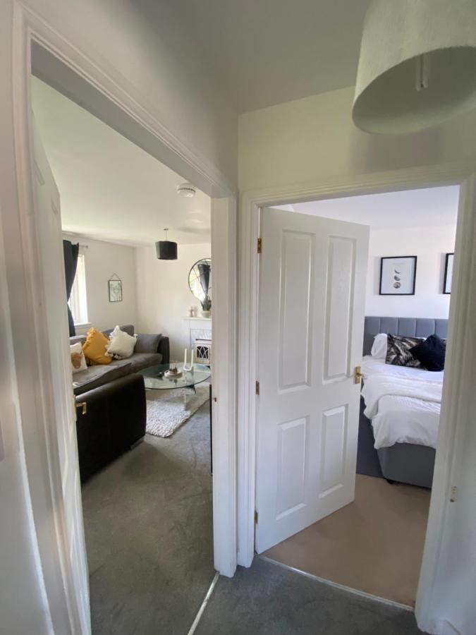 Inverness City Apartments - Modern & Bright Apartment Close To Raigmore Hospital & Shops Inshes Esterno foto